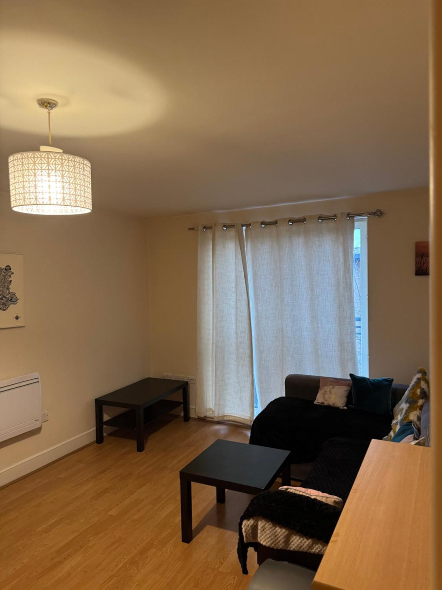 Appartamento 1- Bed Flat With Easy Access To Bow Station *